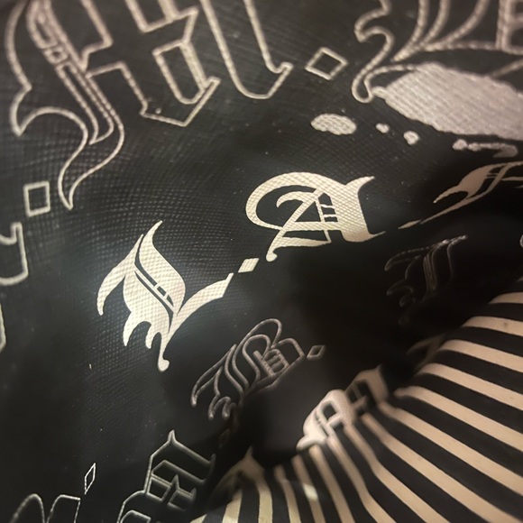 L.A.M.B. Black and Gray Women’s Crossbody Bag - Picture 4 of 5